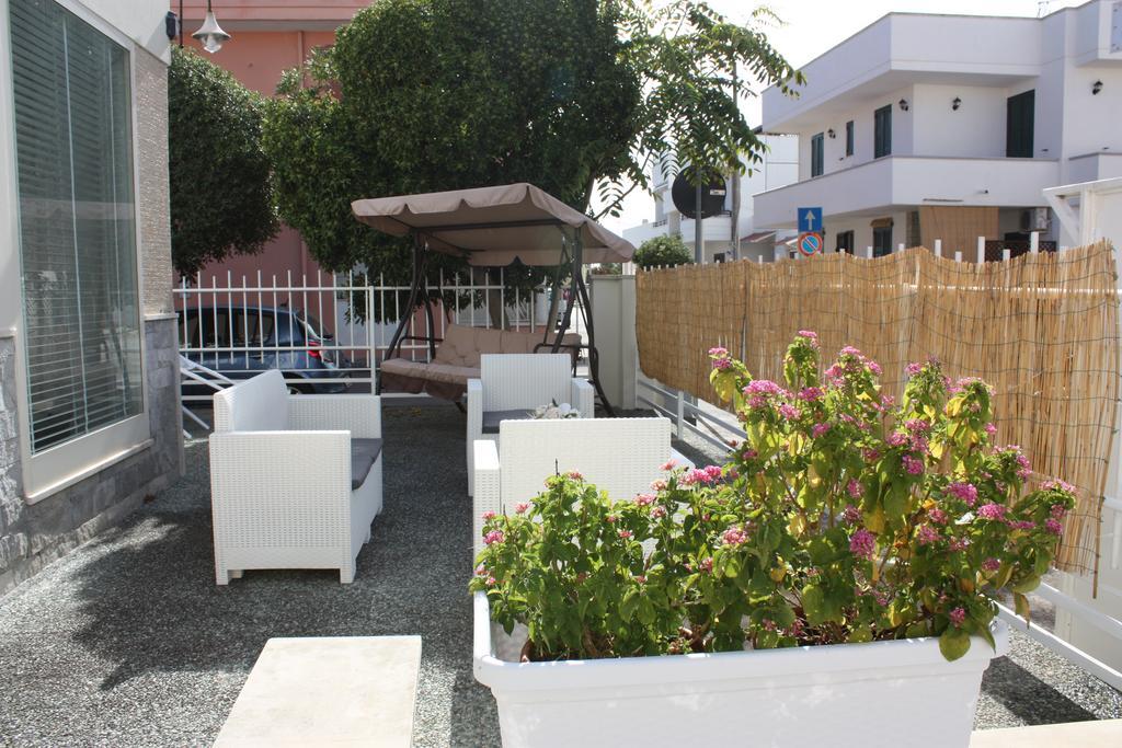 Villetta Angela Torre San Giovanni Ugento Exteriör bild